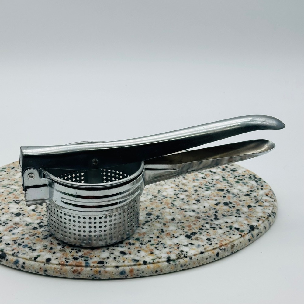 Hong Kong‎ Vintage Metal Potato Ricer Fruit Press Silver Tone Kitchen Tool